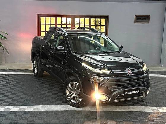FIAT TORO 2.0 16V TURBO DIESEL FREEDOM 4WD AT9